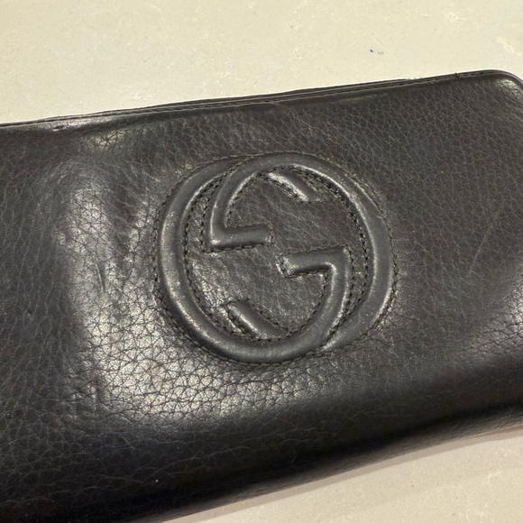 Gucci Soho Black Leather Zip Around Wallet Clutch Authentic GG Logo - Picture 3 of 8